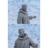 U.S. Soldier with fishtail parka (opening door) (3 heads) 1/35