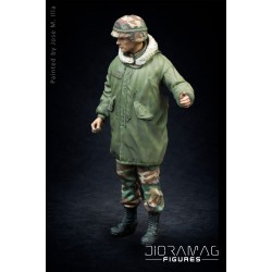 U.S. Soldier with fishtail parka (opening door) (3 heads) 1/35