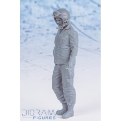 IDF Tank Crew 50's - 70's - Leaning on Vehicle (3 heads) 1/35